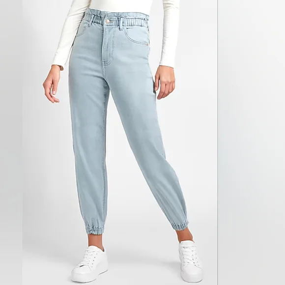 Express Super High Waisted Soft Knit Jean Joggers size 4 short - Picture 1 of 7